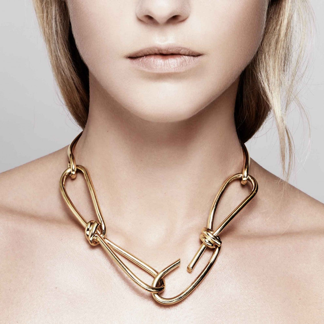 Wire Knots Neckpiece