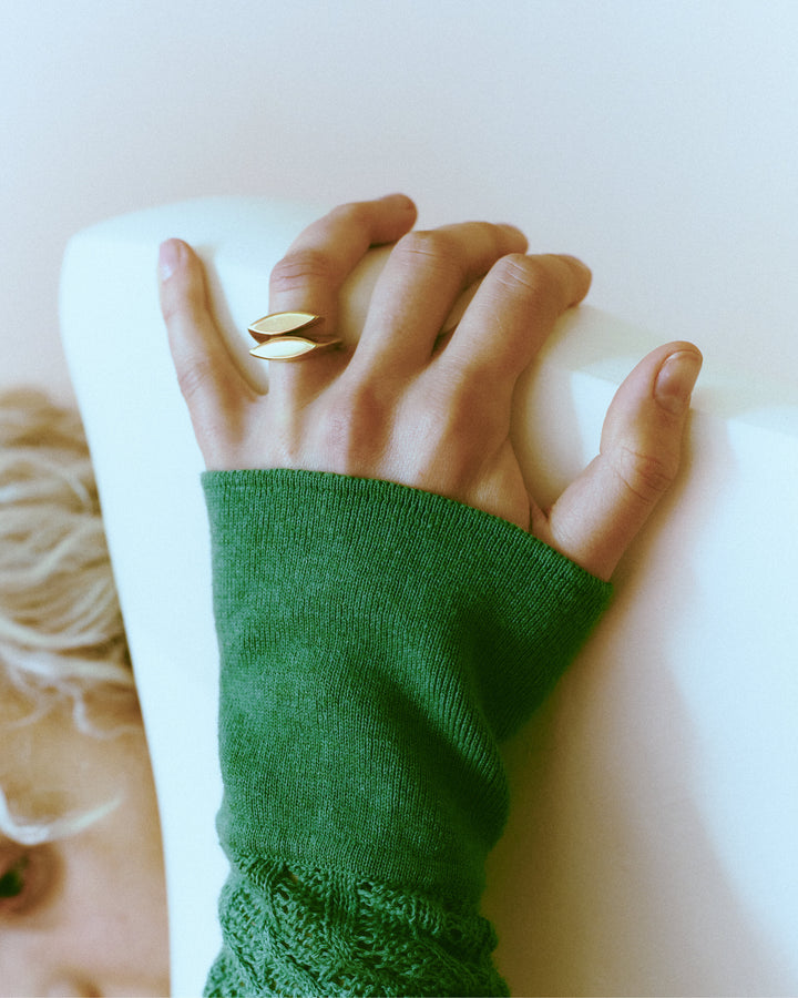 Annelise Michelson featured image