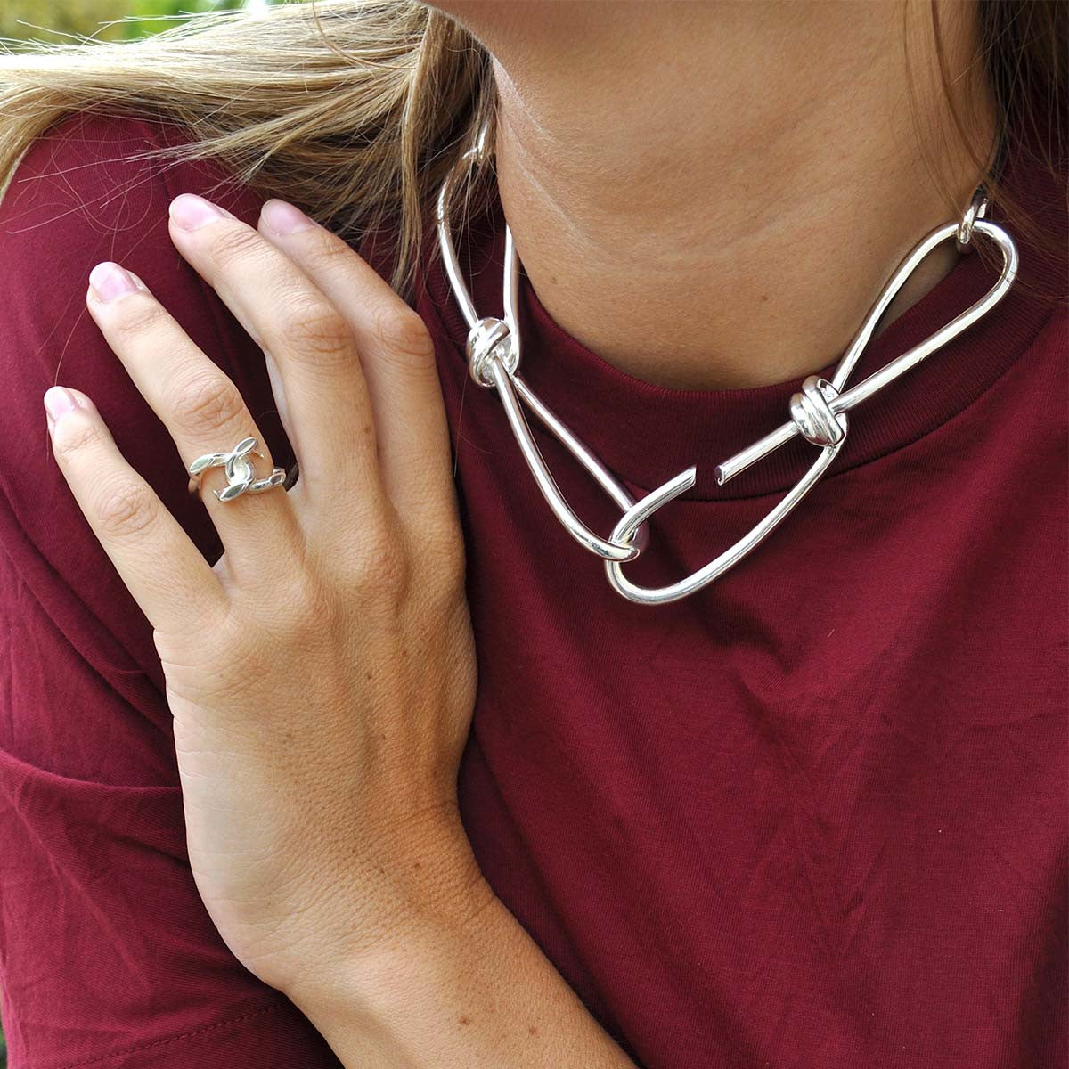 Wire Knots Neckpiece